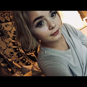 Meet your Posher, Liz